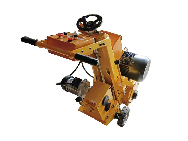 30自動行走式銑刨機